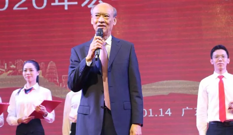 宏陶瓷磚集團(tuán)顧問歐家瑞致辭